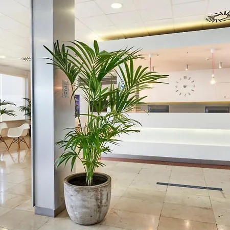 Globales Cala'n Bosch Hotel 4*
