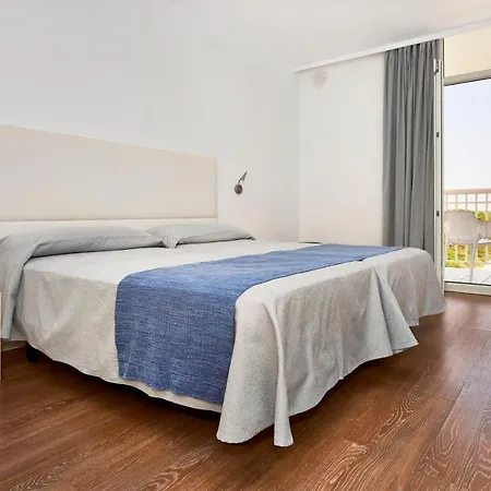 Globales Cala'n Bosch Hotel Cala en Bosch