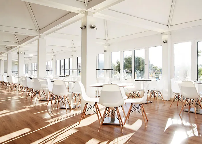 Globales Cala'n Bosch Hotel 4*