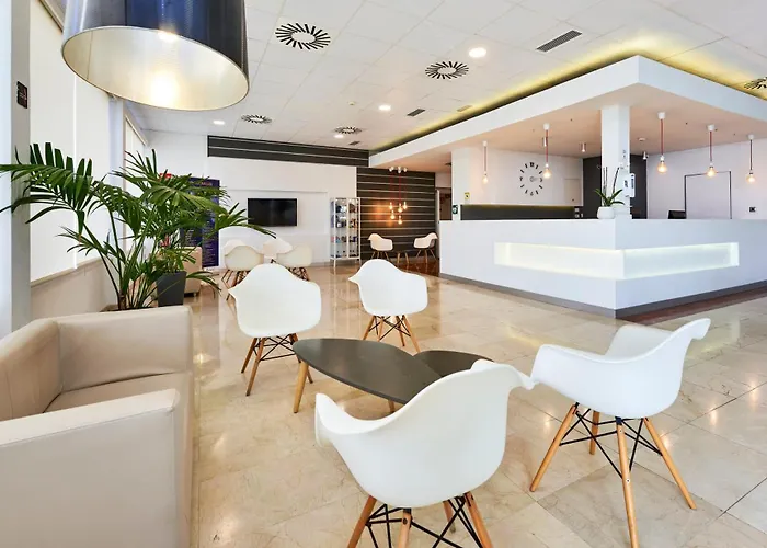 Globales Cala'n Bosch Hotel Cala en Bosch