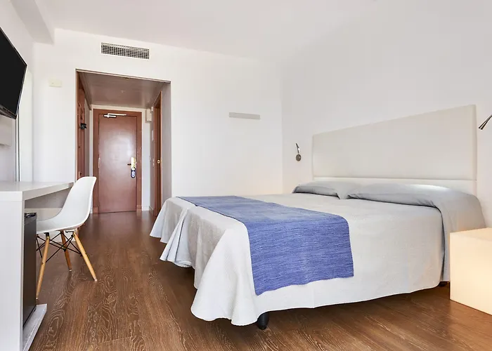 Globales Cala'n Bosch 4*