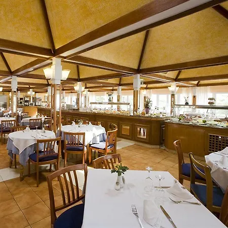 Отель Globales Cala'n Bosch Калан-Бош