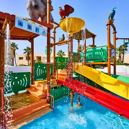 Globales Cala'n Bosch Отель Калан-Бош