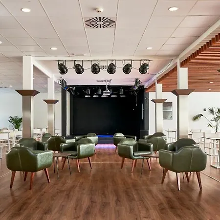 Отель Globales Cala'n Bosch Калан-Бош